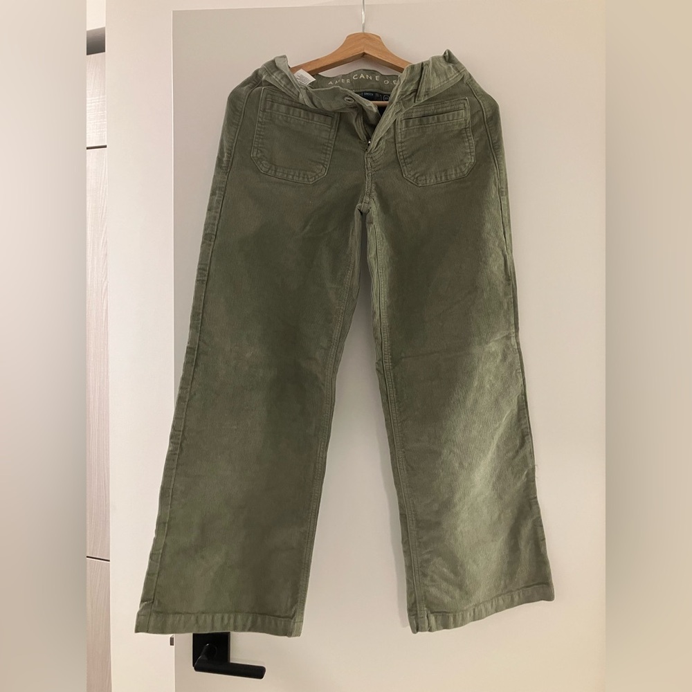 American Eagle Outfitters Women’s Corduroy Pants
